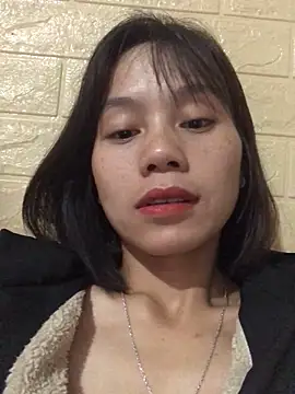 Snapshot of QuingLin chatting on October 25, 2025, 10:32 pm QuingLin online show from October 25, 2025, 10:32 pm