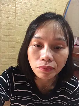 Snapshot of QuingLin chatting on September 28, 2025, 5:47 am QuingLin online show from September 28, 2025, 5:47 am