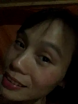 Snapshot of QuingLin chatting on October 3, 2025, 1:34 pm QuingLin online show from October 3, 2025, 1:34 pm