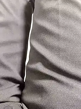 themasklover online show from April 14, 2026, 4:06 am