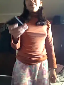 Snapshot of missapril0101 chatting on June 11, 2026, 6:49 pm missapril0101 online show from June 11, 2026, 6:49 pm