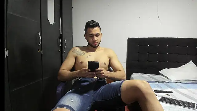 Ryan xc1 online show from November 9, 2025, 2:37 am