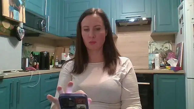 Snapshot of ALICAINWONDERLAND chatting on November 21, 2025, 4:50 pm ALICAINWONDERLAND online show from November 21, 2025, 4:50 pm