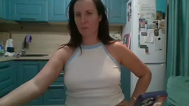 Snapshot of ALICAINWONDERLAND chatting on December 13, 2025, 8:04 pm ALICAINWONDERLAND online show from December 13, 2025, 8:04 pm