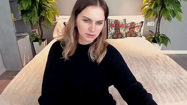 SofiSoft online show from September 12, 2025, 5:29 am