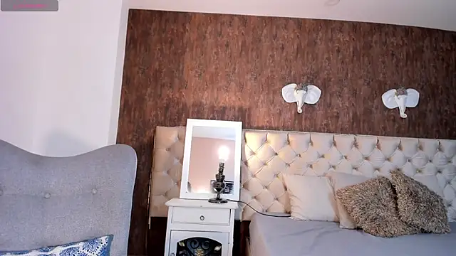 Snapshot of MeryCoors chatting on July 11, 2026, 11:32 am MeryCoors online show from July 11, 2026, 11:32 am