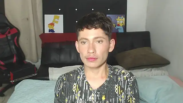 elfernh online show from September 21, 2025, 7:35 am