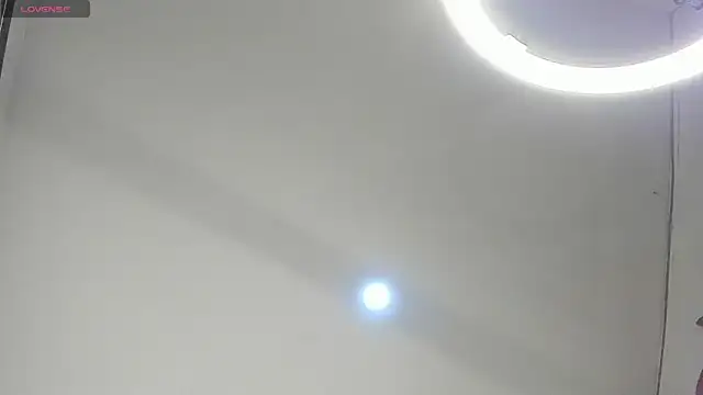 katitahotcam ass online show from December 2, 2025, 11:50 pm