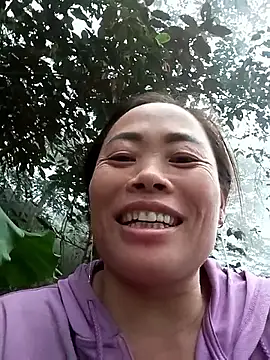 CoMay003 online show from January 15, 2026, 5:55 am