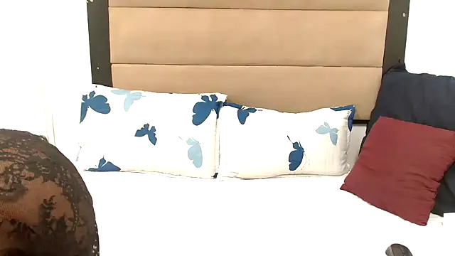 XXBUBBLYBARBIEXX online show from October 22, 2025, 4:45 am