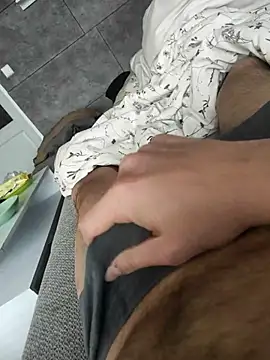 Snapshot of hansvonerotic1 chatting on December 2, 2025, 11:56 am hansvonerotic1 online show from December 2, 2025, 11:56 am