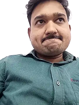 Snapshot of VadodaraBBC chatting on December 5, 2025, 9:41 am VadodaraBBC online show from December 5, 2025, 9:41 am