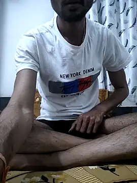 Snapshot of fckboy987 chatting on July 16, 2026, 4:37 pm fckboy987 online show from July 16, 2026, 4:37 pm