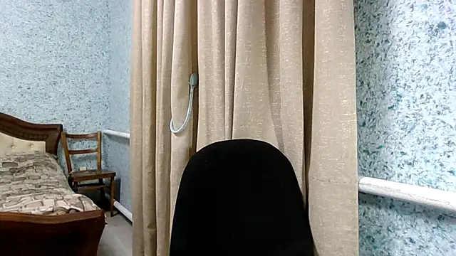 Snapshot of PlayM3Soft chatting on May 20, 2026, 6:27 pm PlayM3Soft online show from May 20, 2026, 6:27 pm