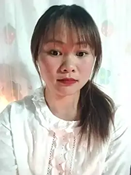 Snapshot of Sisi_dy01 chatting on July 2, 2026, 1:50 pm Sisi dy01 online show from July 2, 2026, 1:50 pm