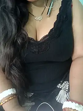 Snapshot of Anjali-bhabhi chatting on March 28, 2026, 9:21 am Anjali-bhabhi online show from March 28, 2026, 9:21 am