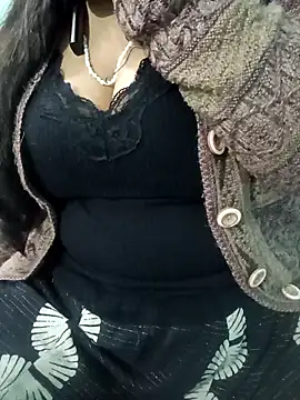 Snapshot of Anjali-bhabhi chatting on November 24, 2025, 6:41 pm Anjali-bhabhi online show from November 24, 2025, 6:41 pm