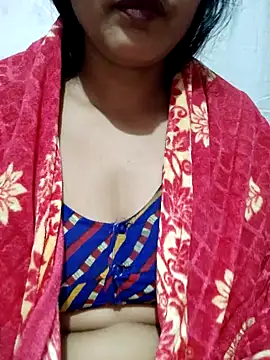 Snapshot of spicysuhana chatting on November 17, 2025, 11:09 pm spicysuhana online show from November 17, 2025, 11:09 pm