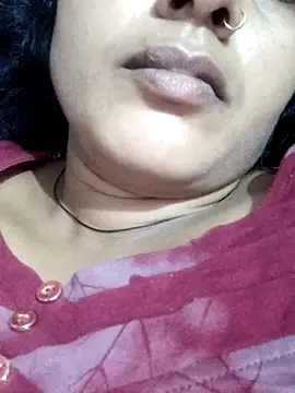 Snapshot of spicysuhana chatting on November 20, 2025, 12:22 am spicysuhana online show from November 20, 2025, 12:22 am