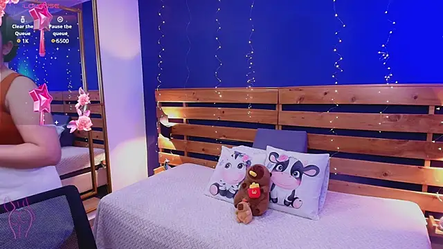 Snapshot of ambar_lover chatting on October 24, 2025, 8:08 pm ambar lover online show from October 24, 2025, 8:08 pm