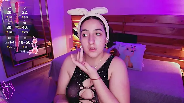 Snapshot of ambar_lover chatting on November 8, 2025, 8:45 pm ambar lover online show from November 8, 2025, 8:45 pm