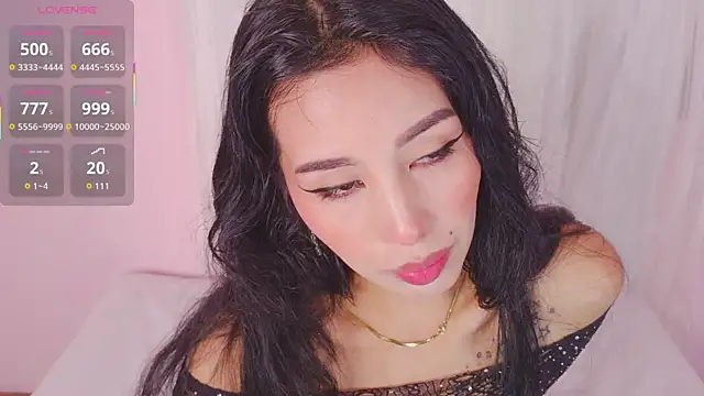 Snapshot of Miss_Charlottet chatting on April 30, 2026, 9:30 pm Miss Charlottet online show from April 30, 2026, 9:30 pm