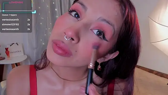 Snapshot of Miss_Charlottet chatting on November 9, 2025, 9:08 pm Miss Charlottet online show from November 9, 2025, 9:08 pm