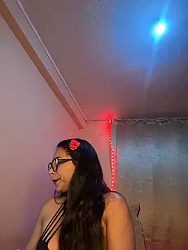 princesaliay online show from February 23, 2026, 9:32 am