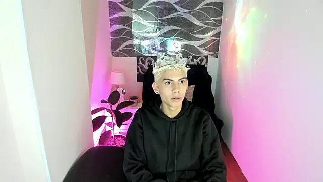 Room 69x online show from January 7, 2026, 3:22 am