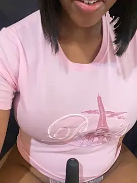 Sipsdoll online show from December 1, 2025, 12:39 pm