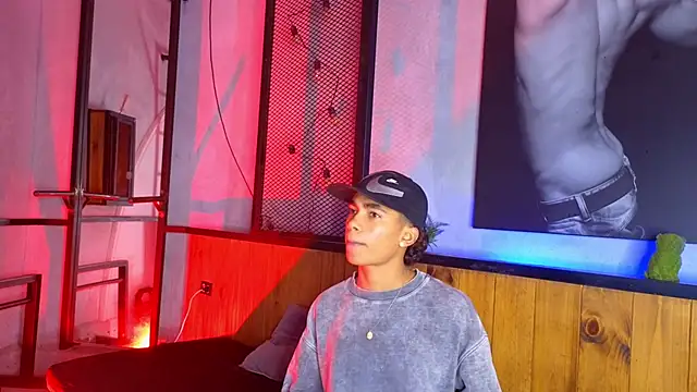 AlanCutee online show from March 2, 2026, 12:01 pm