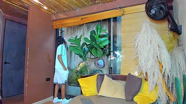 Snapshot of AlanCutee chatting on December 4, 2025, 12:59 pm AlanCutee online show from December 4, 2025, 12:59 pm