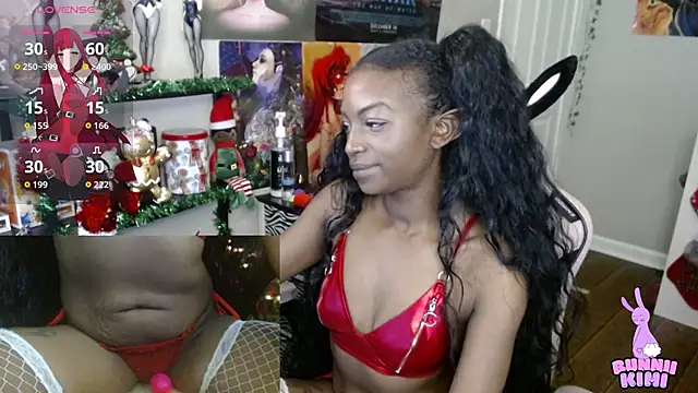 Snapshot of bunniikimi chatting on December 5, 2025, 2:37 pm bunniikimi online show from December 5, 2025, 2:37 pm