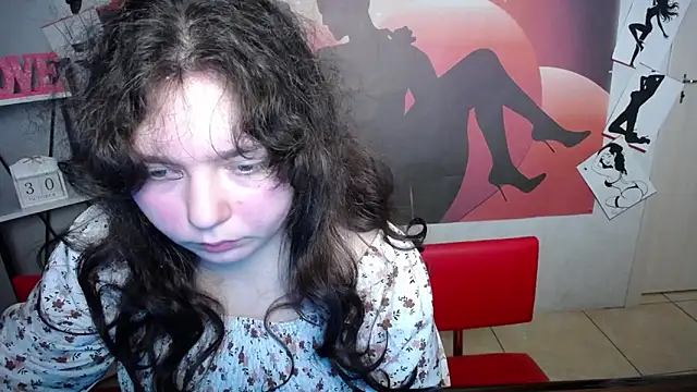 Snapshot of NeonilaLisova chatting on December 1, 2025, 12:17 pm NeonilaLisova online show from December 1, 2025, 12:17 pm