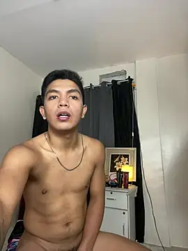 Snapshot of Hunky_paul chatting on July 17, 2026, 3:09 pm Hunky paul online show from July 17, 2026, 3:09 pm