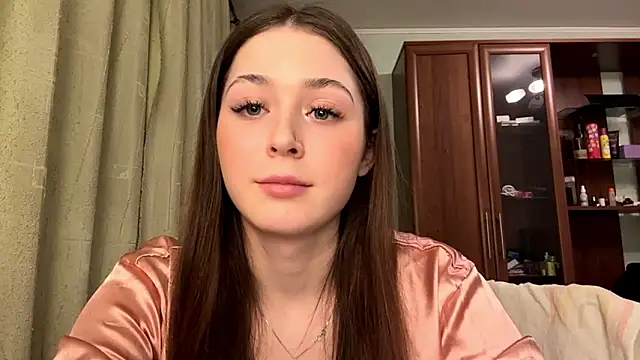 Adel strongwoman online show from March 27, 2026, 7:04 pm