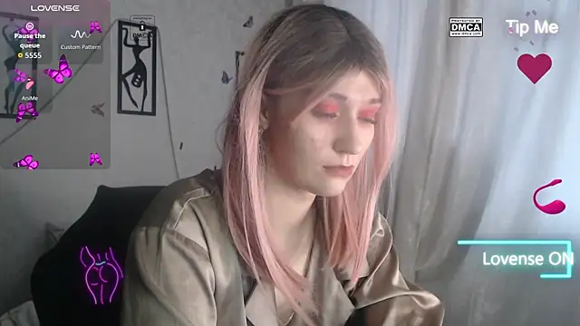 sweetest-cherry online show from September 25, 2025, 6:08 am