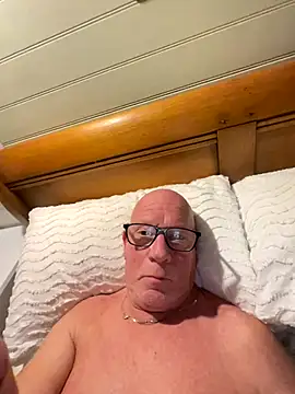 Snapshot of philefc chatting on October 30, 2025, 9:44 pm philefc online show from October 30, 2025, 9:44 pm