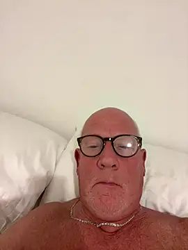 Snapshot of philefc chatting on September 29, 2025, 11:21 pm philefc online show from September 29, 2025, 11:21 pm