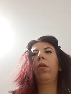 Anayssa  online show from October 9, 2025, 10:43 pm