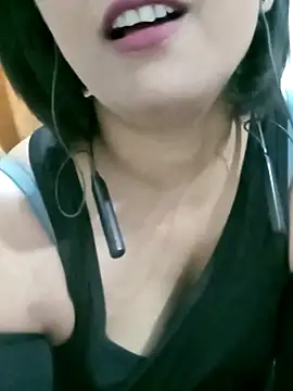 Snapshot of Queen_Kushi4 chatting on June 17, 2026, 7:57 pm Queen Kushi4 online show from June 17, 2026, 7:57 pm