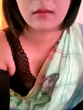 Snapshot of Queen_Kushi4 chatting on July 15, 2026, 10:00 am Queen Kushi4 online show from July 15, 2026, 10:00 am