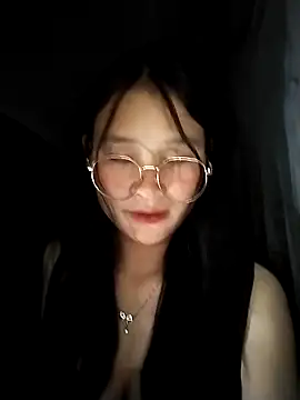 Snapshot of saronla_03 chatting on October 8, 2025, 7:25 pm saronla 03 online show from October 8, 2025, 7:25 pm