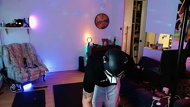 Snapshot of puptank chatting on September 12, 2025, 2:12 am puptank online show from September 12, 2025, 2:12 am