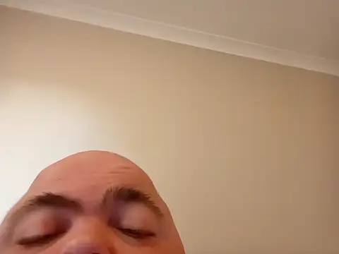 Nigel1121 online show from February 4, 2026, 9:04 am