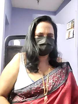 mallu-lover online show from February 10, 2026, 5:50 am