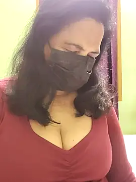 mallu-lover online show from May 15, 2026, 4:38 pm