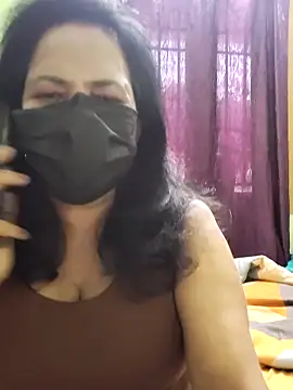 mallu-lover online show from April 18, 2026, 6:05 am