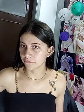 Snapshot of CharlotteSex_ chatting on September 18, 2025, 11:24 am CharlotteSex online show from September 18, 2025, 11:24 am