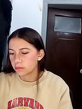 Snapshot of CharlotteSex_ chatting on November 12, 2025, 9:13 am CharlotteSex online show from November 12, 2025, 9:13 am